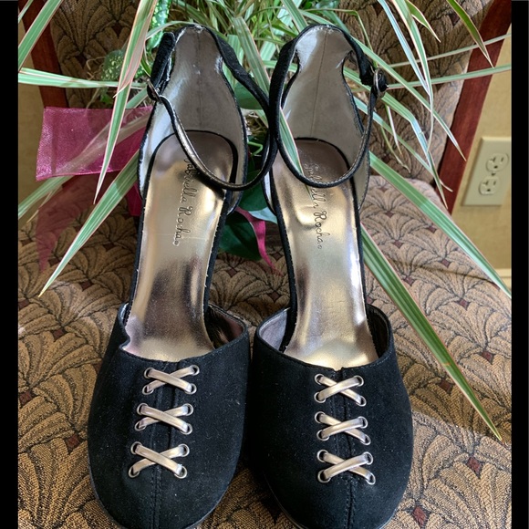Gabriella Rocha Shoes - 🌈 Gabriella Rocha Black Platform Ankle Strap